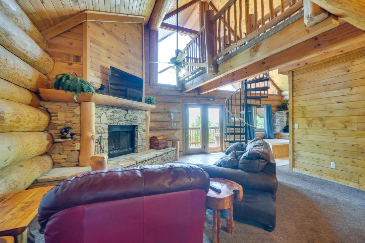 Smoky Mountain Vacation Rental Cabin With Hot Tub! Гатлинбург Экстерьер фото