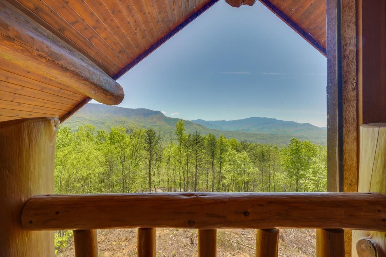 Smoky Mountain Vacation Rental Cabin With Hot Tub! Гатлинбург Экстерьер фото